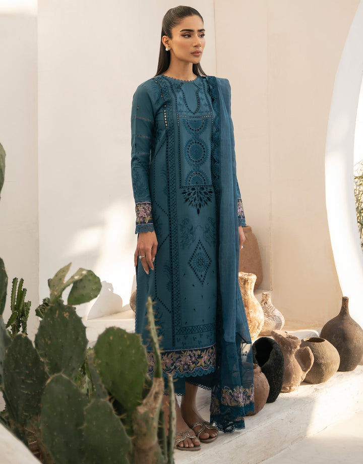 CINQ | Capsule Luxury Eid Edit '24 | ESSENCE - House of Ayeza