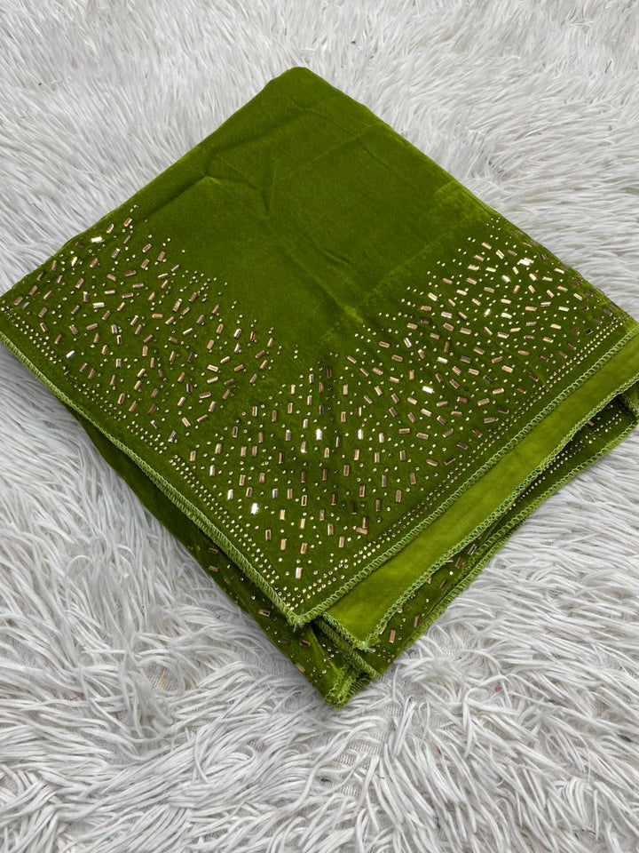 HOA Velvet Shawl - Design 008 - House of Ayeza