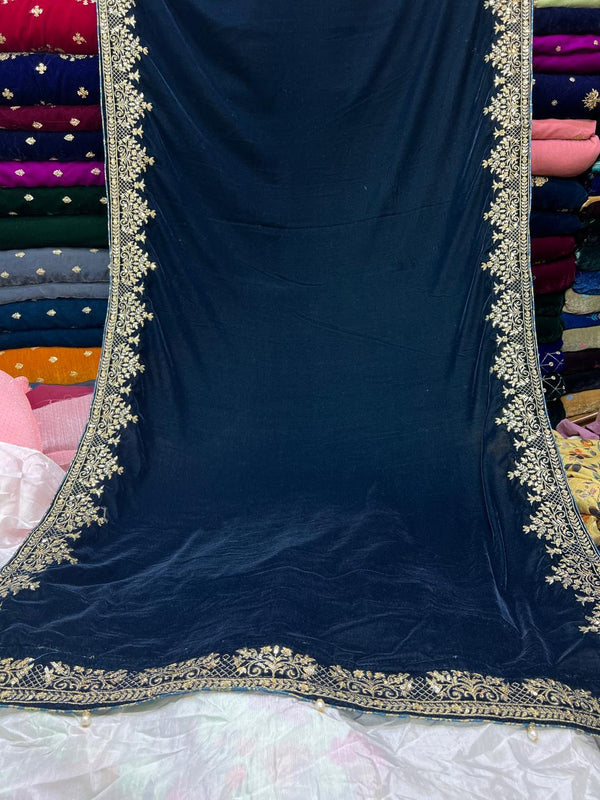 HOA Exclusive Sequenced Velvet Embroidered Shawl - House of Ayeza