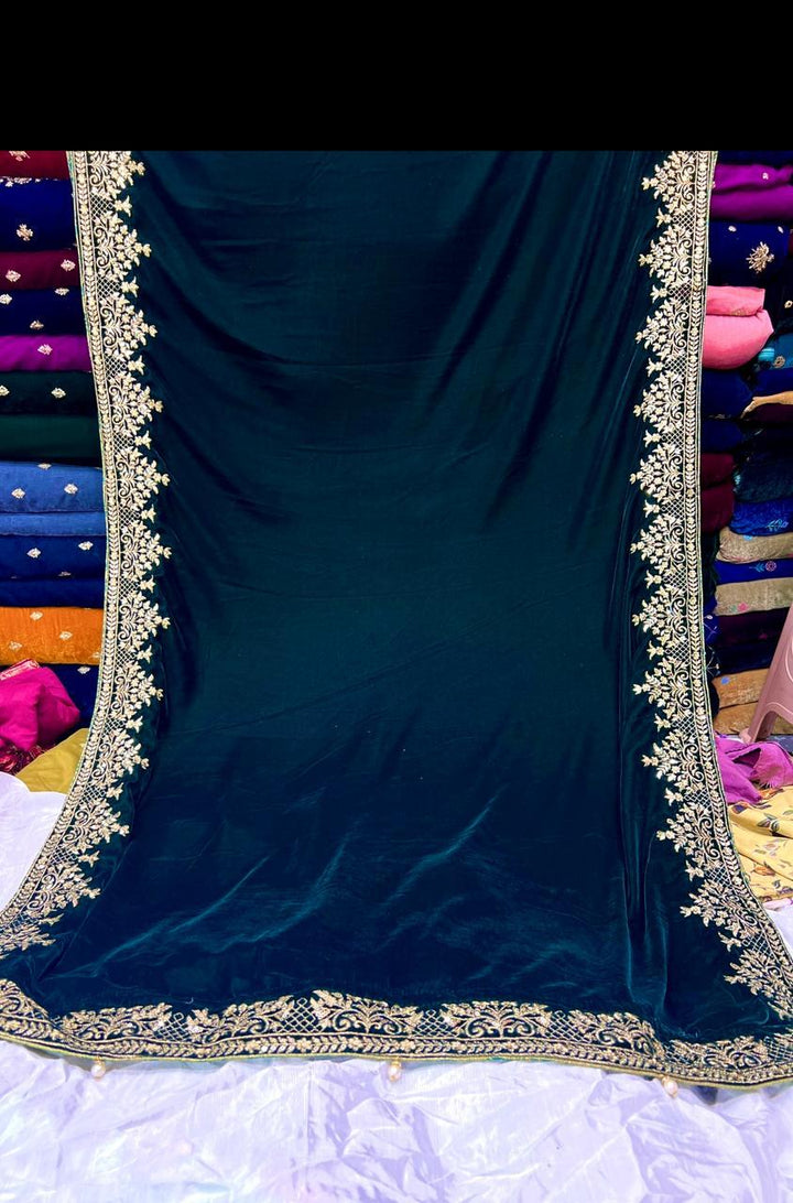 HOA Exclusive Sequenced Velvet Embroidered Shawl - House of Ayeza
