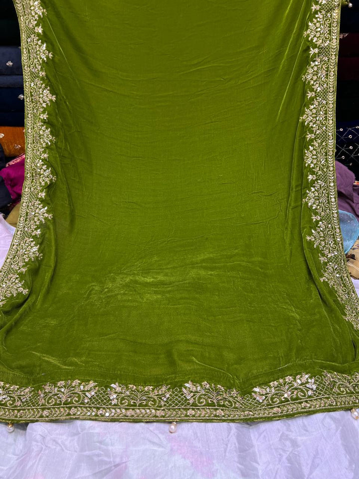 HOA Exclusive Sequenced Velvet Embroidered Shawl - House of Ayeza