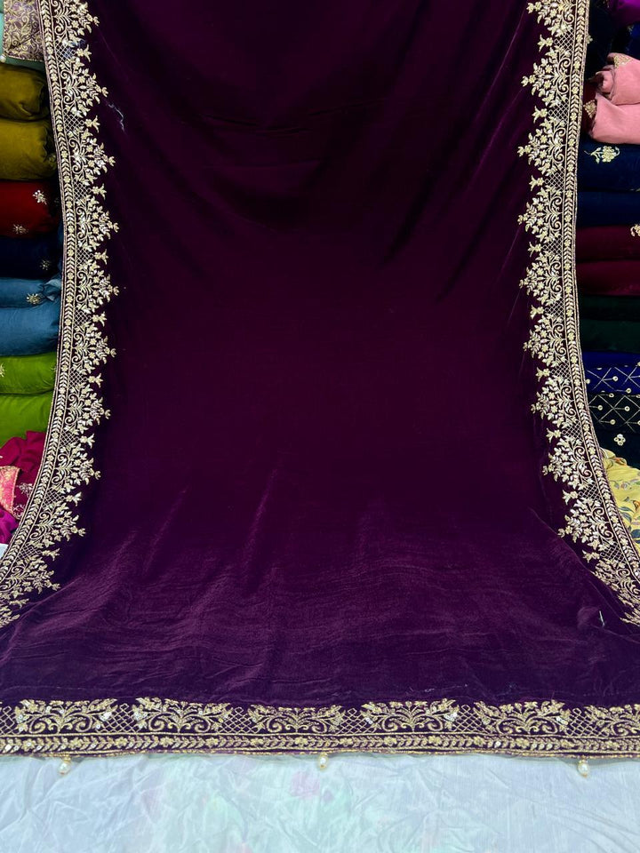 HOA Exclusive Sequenced Velvet Embroidered Shawl - House of Ayeza