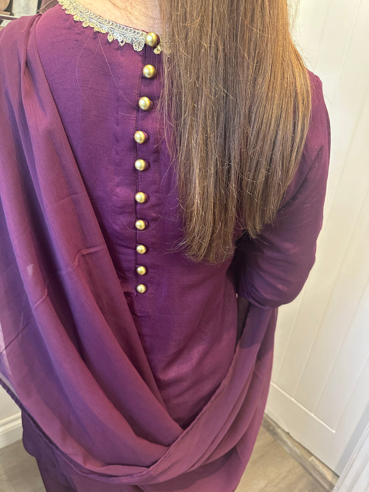 KK Stitches | Farshi Delight Plum - House of Ayeza