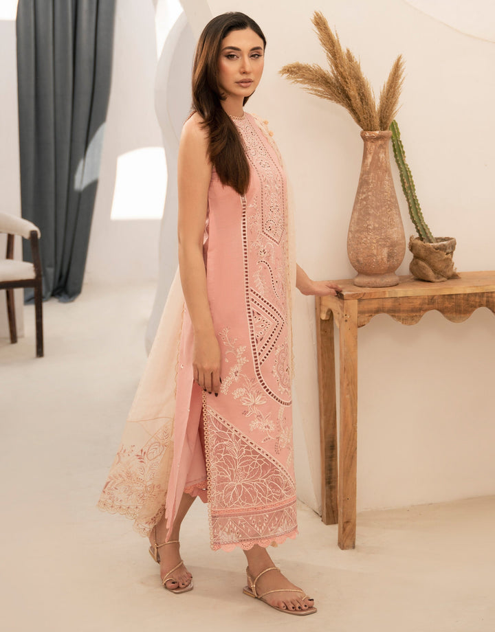 CINQ | Capsule Luxury Eid Edit '24 | MUSK - House of Ayeza