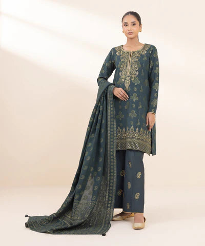 Sapphire | Winter 24 | 3 Piece - Embroidered Jacquard Suit - House of Ayeza