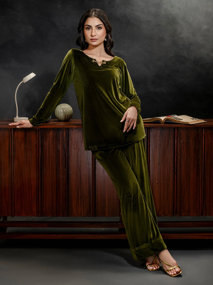 Limelight | Winter Co-Ords | Dyed Velour Co-Ord Set | W1852ST-XSL-227 - House of Ayeza