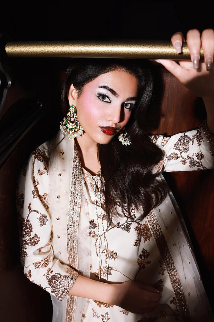 Charizma | Mi-Amor Ready to Wear | 3-PC Embroidered Raw-Silk Suit CMA-5-113 - House of Ayeza