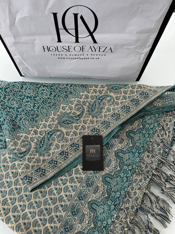 HOA Exclusive Shawl