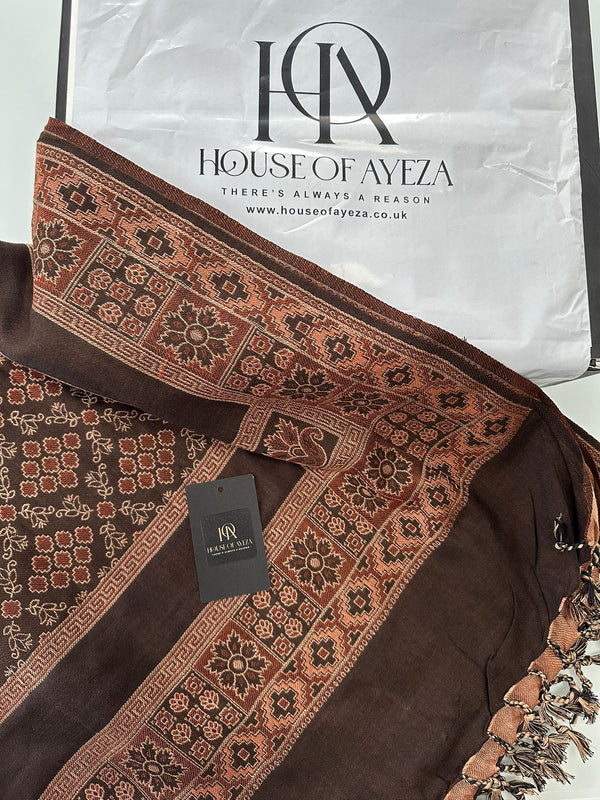 HOA Exclusive Shawl