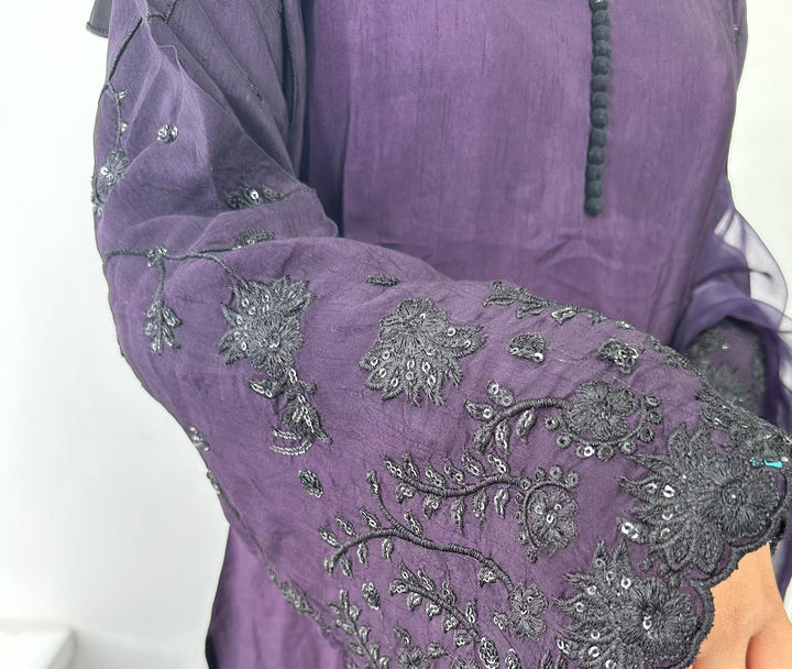 ZYN | Naomi | Absara - House of Ayeza