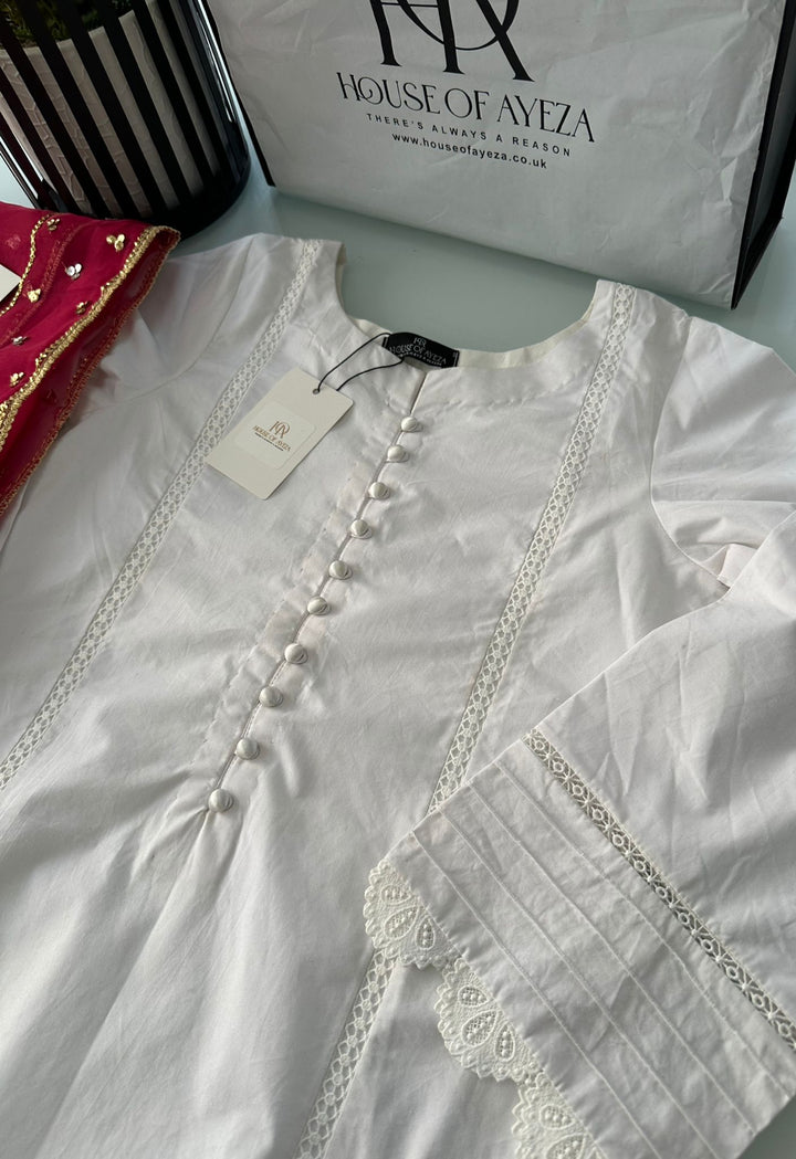 KK Stitches | White Glory - House of Ayeza