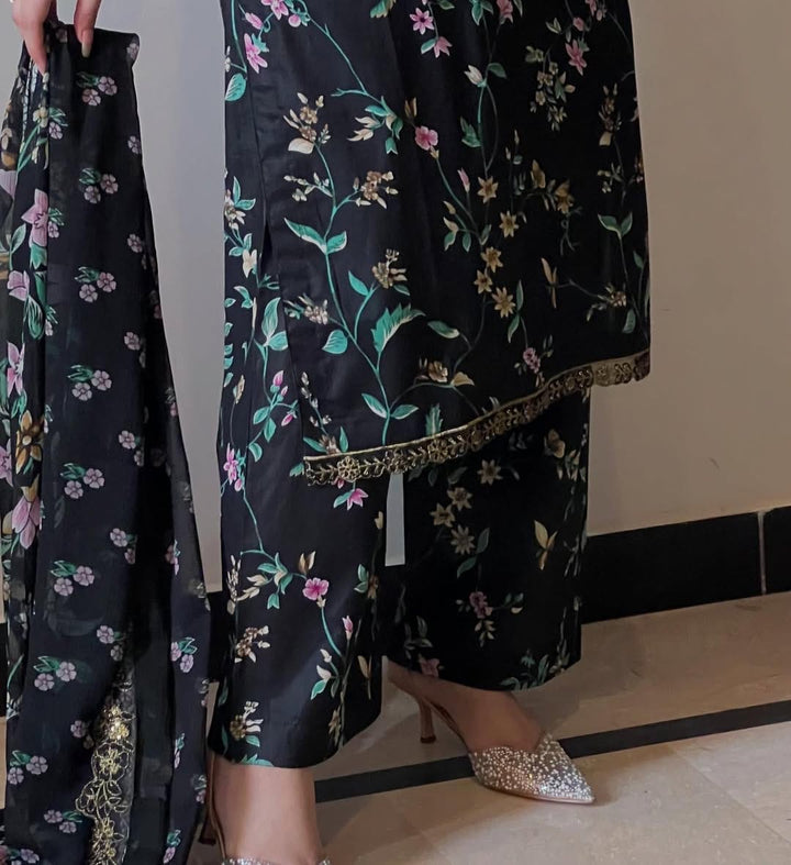 KK Stitches | Floral Goon - House of Ayeza