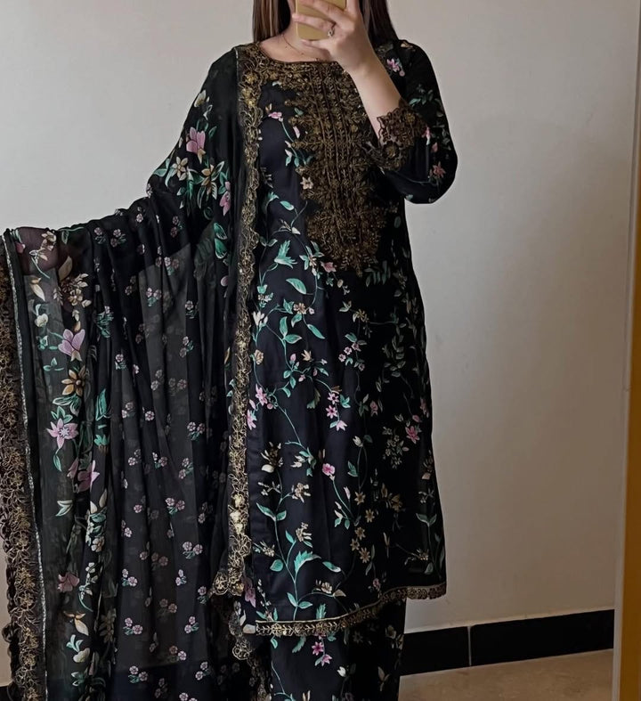 KK Stitches | Floral Goon - House of Ayeza