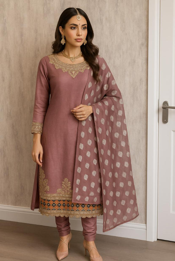 KK Stitches | Eid Perfect - House of Ayeza